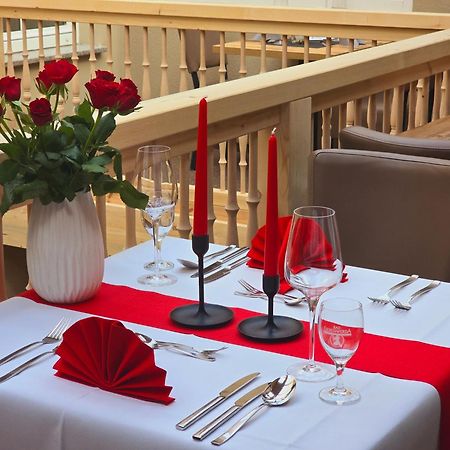 Hotel Zum Goldenen Loewen Peitz Εξωτερικό φωτογραφία