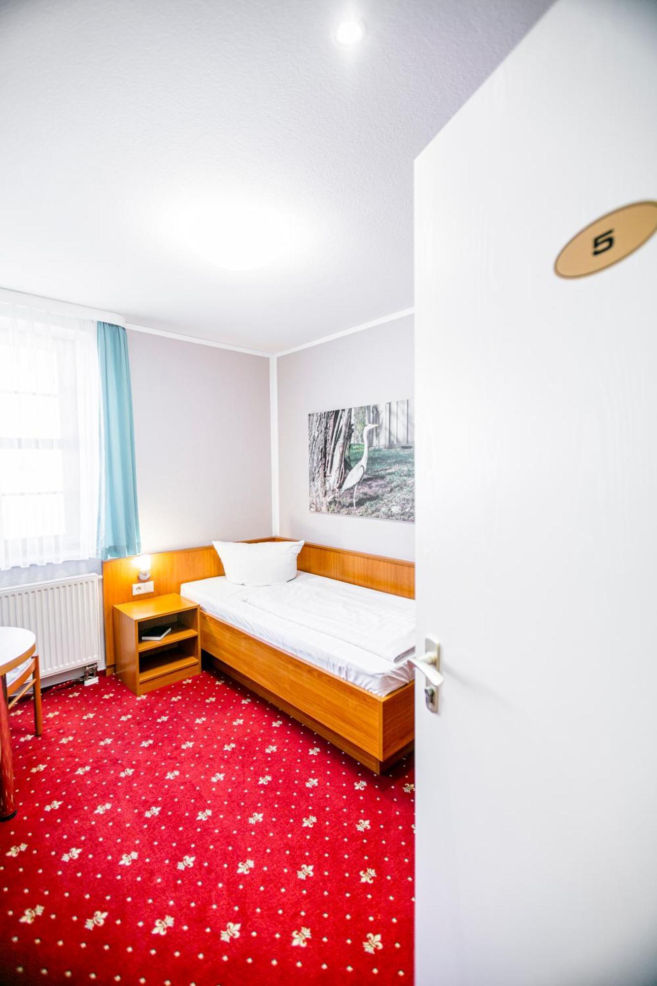 Hotel Zum Goldenen Loewen Peitz Εξωτερικό φωτογραφία