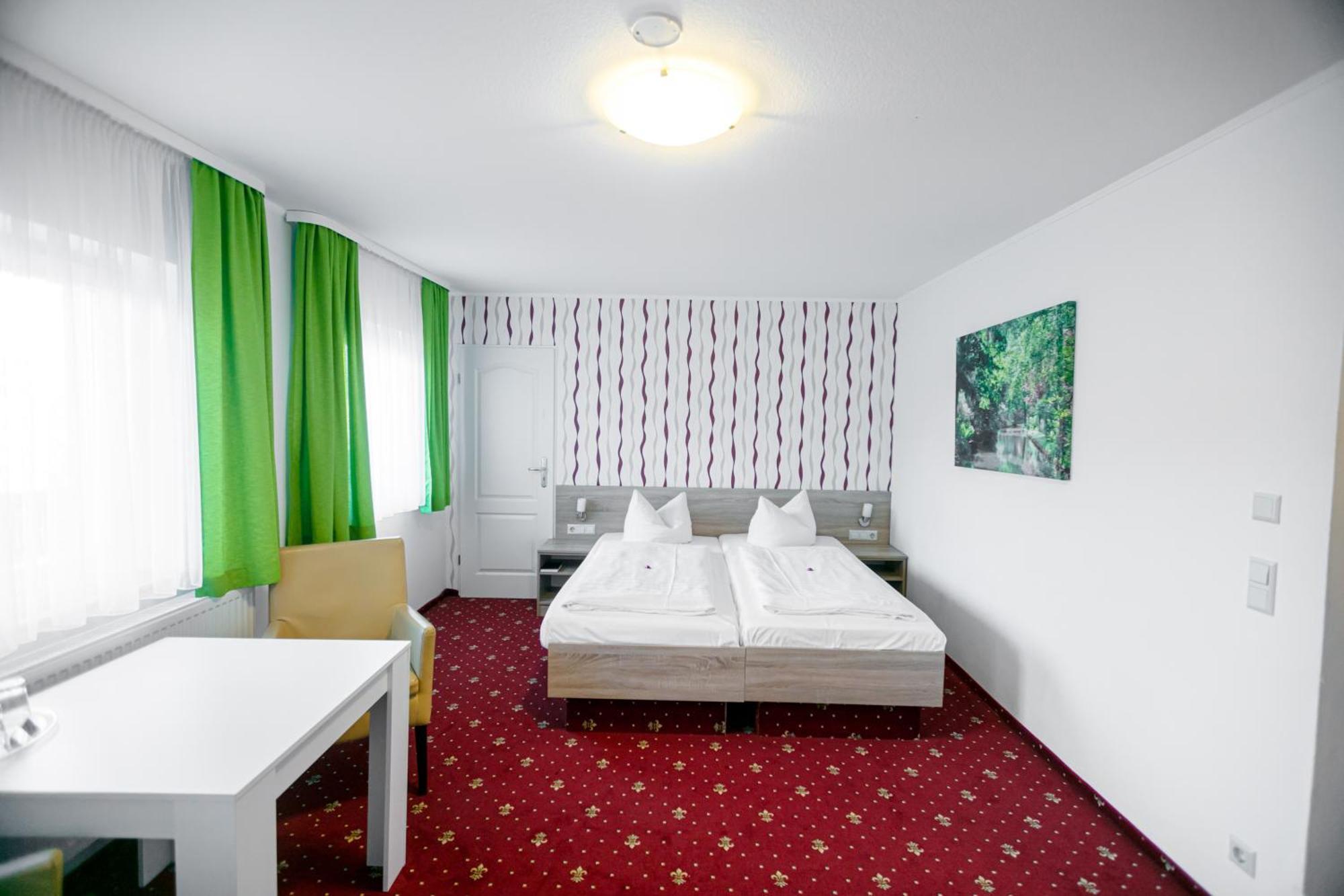 Hotel Zum Goldenen Loewen Peitz Εξωτερικό φωτογραφία