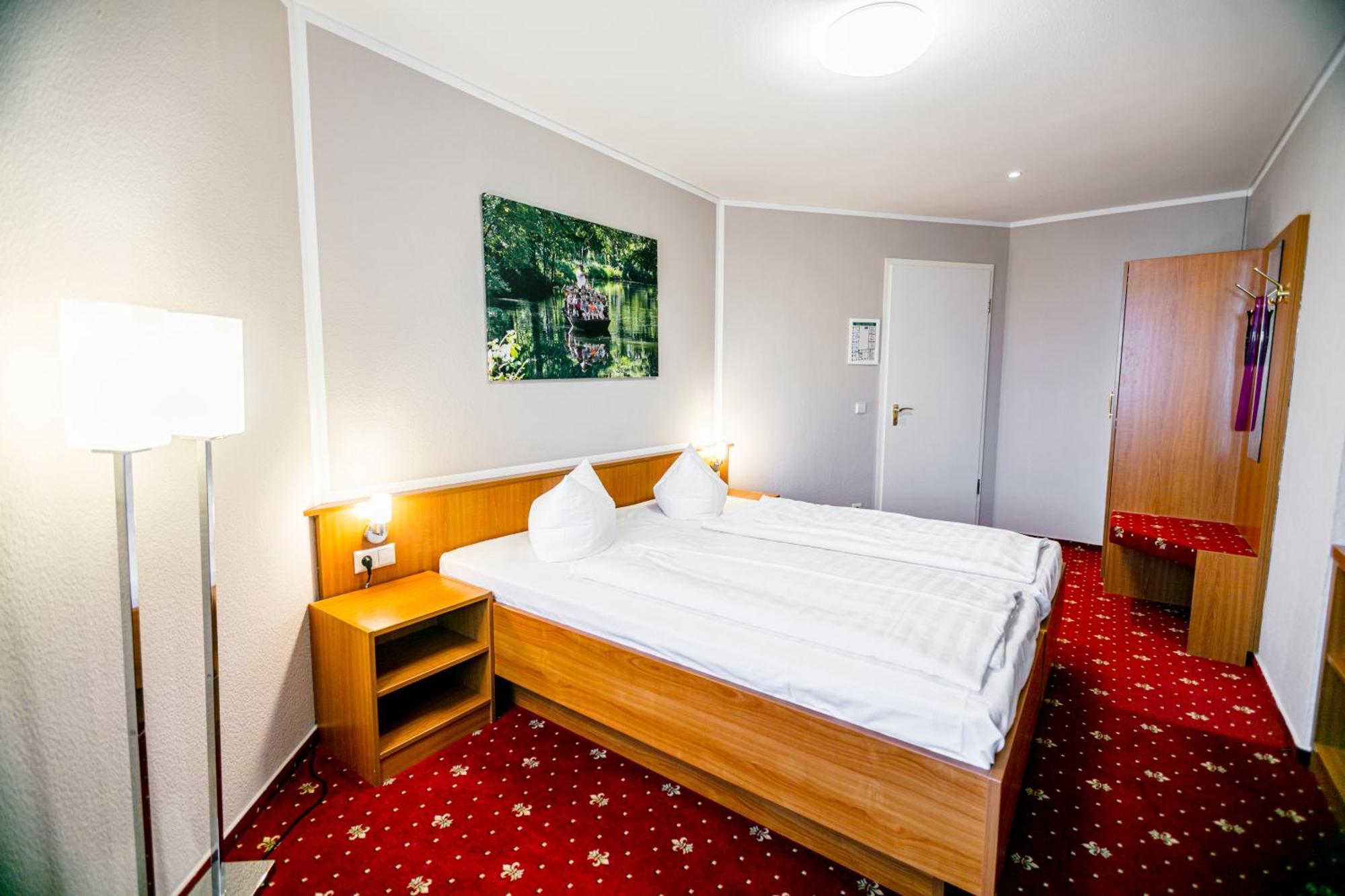 Hotel Zum Goldenen Loewen Peitz Εξωτερικό φωτογραφία