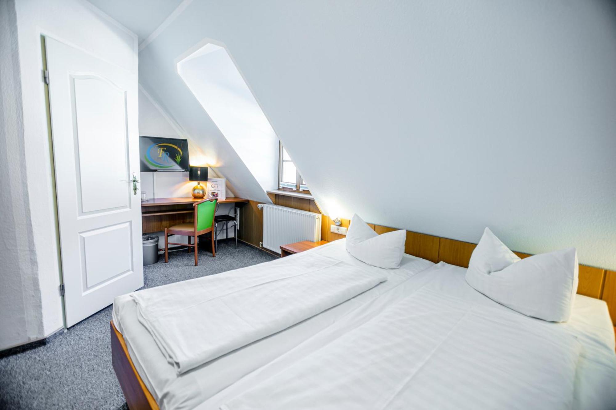 Hotel Zum Goldenen Loewen Peitz Εξωτερικό φωτογραφία