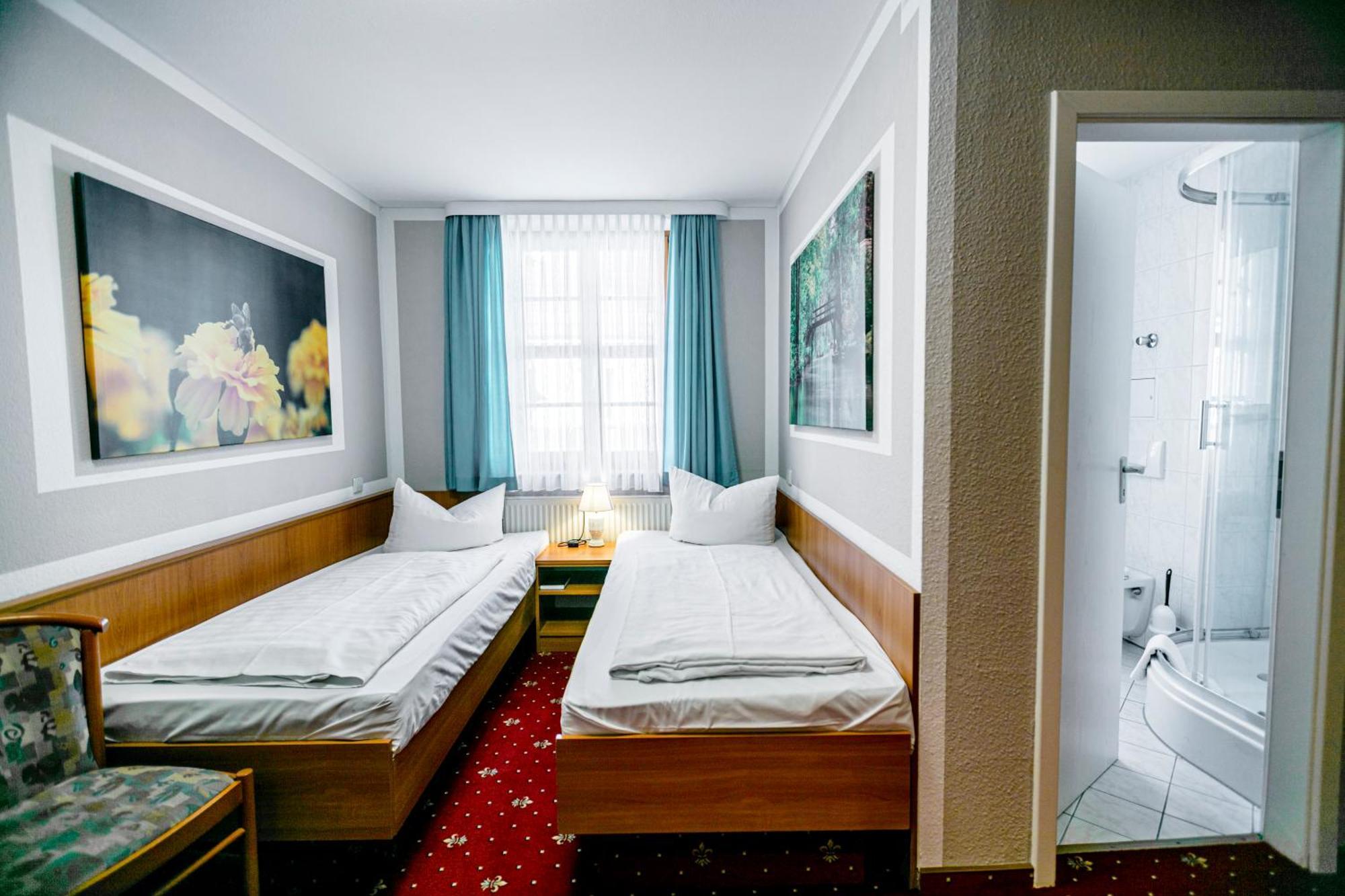Hotel Zum Goldenen Loewen Peitz Εξωτερικό φωτογραφία